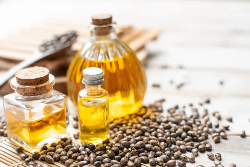 خواص روغن کرچک برای پوست
