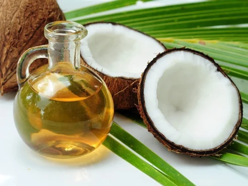 روغن نارگیل برای سفیدی پوست